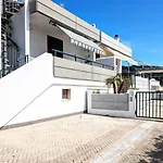 Casa Rosa By Otrantostays, Terrazza E Vista Mare