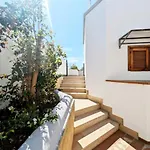 Casa Rosa By Otrantostays, Terrazza E Vista Mare