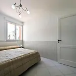 Casa Rosa By Otrantostays, Terrazza E Vista Mare