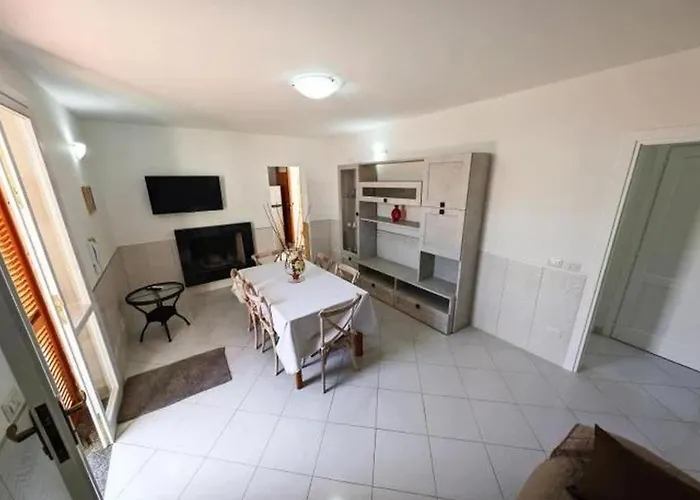 Casa Rosa By Otrantostays, Terrazza E Vista Mare Apartamento
