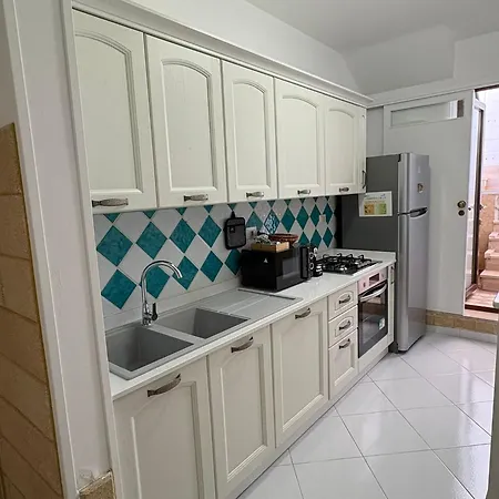 Casa Rosa By Otrantostays, Terrazza E Vista Mare Apartamento *